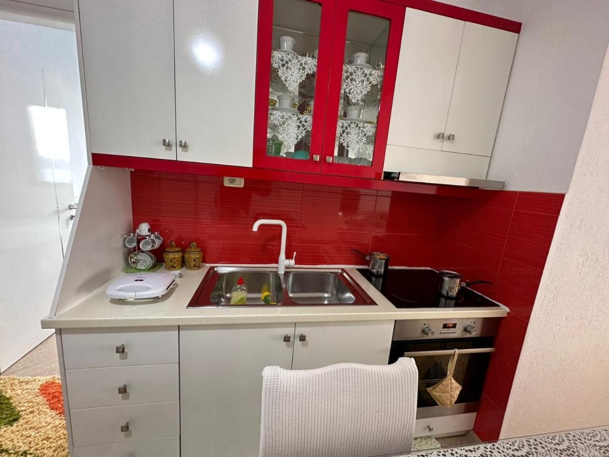 Taulant Apartment Саранде Екстериор снимка