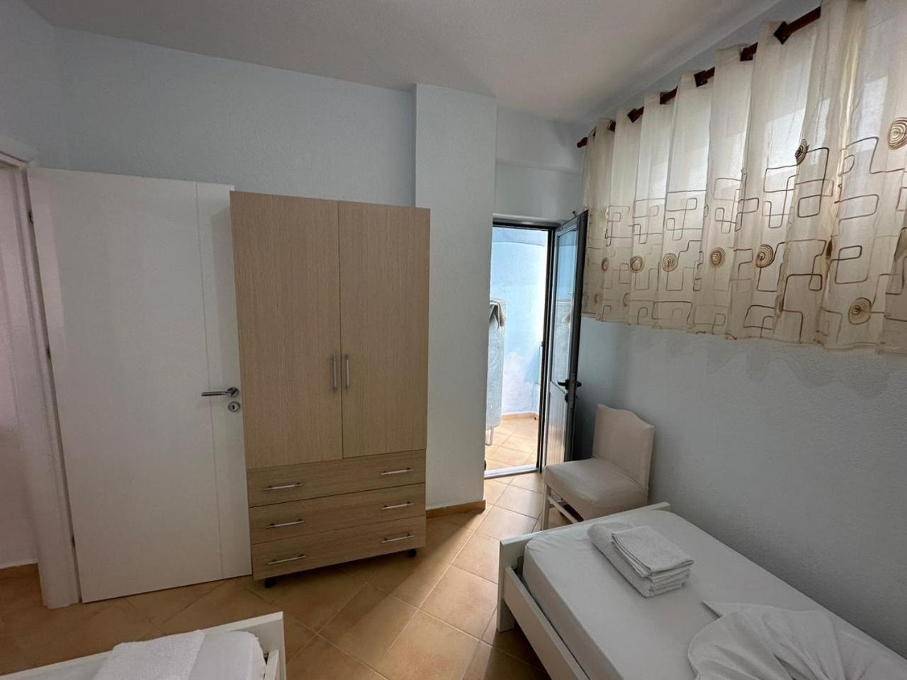 Taulant Apartment Саранде Екстериор снимка